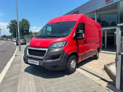 Usado Peugeot Boxer 109 CV (80 kW) 2019 Rojo Van