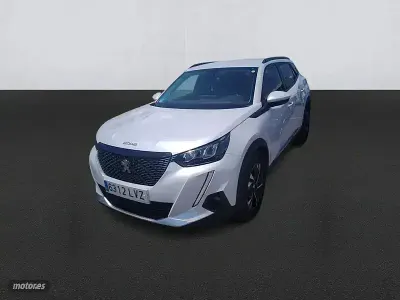 Usado Peugeot 2008 Allure 130 CV (95 kW) 2022 Blanco SUV