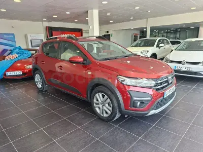 Brugt Dacia Sandero Essentiel 91 HK (66 kW) 2021 Rød Sedan