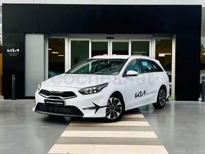 Usado Kia Ceed 100 CV (73 kW) 2025 Blanco Utilitario