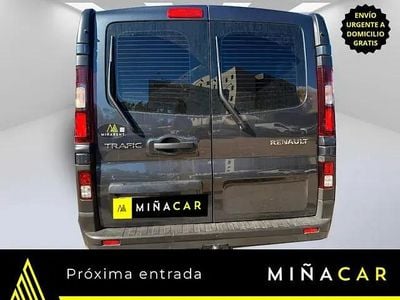 Begagnad Renault Trafic 110 HK (80 kW) 2024 Vit Minibuss