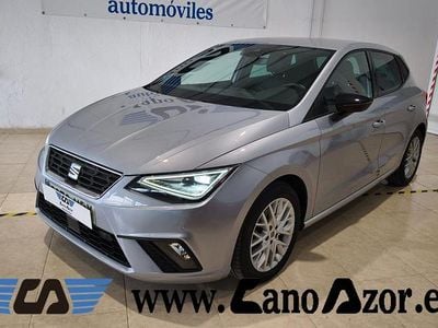 Gris Usado 2024 Seat Ibiza FR Utilitario | 18.900 € (Caro)