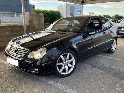 Negro Usado 2004 Mercedes C220 Classic Coupe | 5999 € (Precio justo)