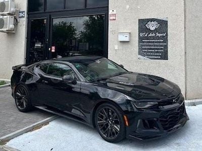 Usado Chevrolet Camaro 405 CV (297 kW) 2018 Negro Coupe
