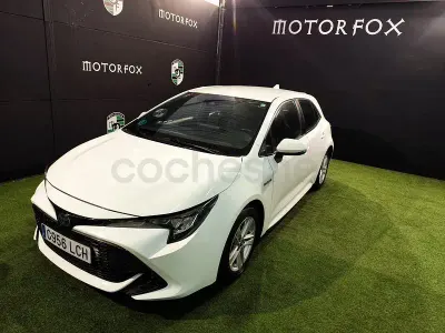 Usado Toyota Corolla Active 122 CV (89 kW) 2019 Blanco Berlina