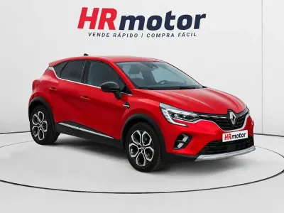 Usado Renault Captur Techno 91 CV (66 kW) 2024 Rojo SUV