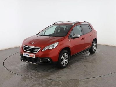 Usado Peugeot 2008 Style 110 CV (80 kW) 2016 Naranja SUV