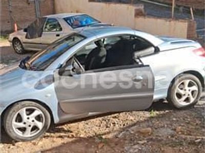 Azul Usado 2002 Peugeot 206 Descapotable | 1200 €