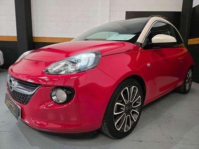 Usado Opel Adam Glam 87 CV (63 kW) 2015 Granate Utilitario