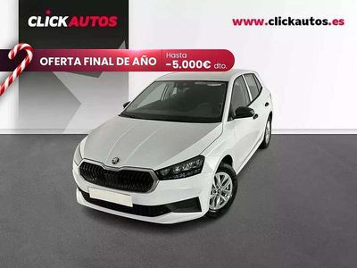 Blanco Usado 2025 Skoda Fabia Essence Utilitario | 15.100 € (Buen precio)