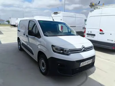 Usado Citroën e-Berlingo 102 CV (75 kW) 2022 Blanco Monovolumen