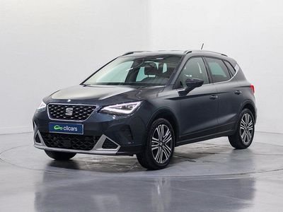 Usado Seat Arona Xperience 115 CV (84 kW) 2025 Gris SUV