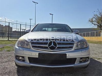 Usado Mercedes C220 Avantgarde 150 CV (110 kW) 2007 Gris / plata Berlina