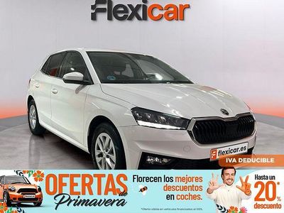 Usado Skoda Fabia Selection 95 CV (69 kW) 2024 Blanco Berlina