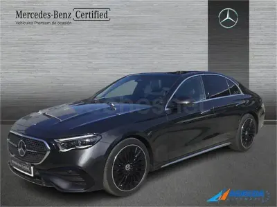 Usado Mercedes E220 197 CV (144 kW) 2023 Gris / plata Berlina