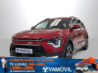 Usado Kia Niro 141 CV (103 kW) 2024 Rojo SUV