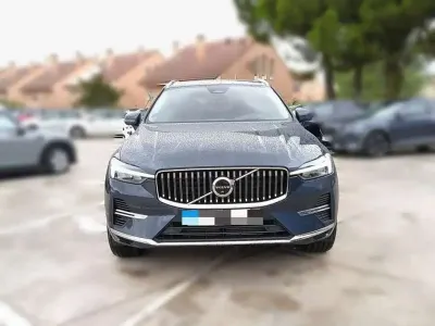 Usado Volvo XC60 Inscription 253 CV (186 kW) 2022 Azul SUV