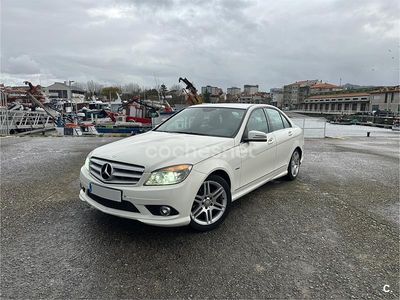Blanco Usado 2010 Mercedes C220 Avantgarde Berlina | 7990 € (Un poco caro)