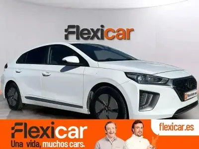 Usado Hyundai Ioniq 100 kW (136 CV) 2021 Blanco Utilitario