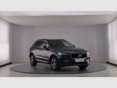 Usado Volvo XC60 Momentum 197 CV (144 kW) 2022 Azul SUV