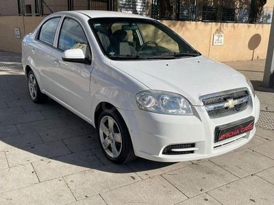 Usado Chevrolet Aveo LS 101 CV (74 kW) 2010 Blanco Berlina