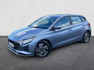 Begagnad Hyundai i20 100 HK (73 kW) 2024 Halvkombi