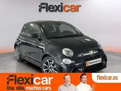 Usado Abarth 595 165 CV (121 kW) 2022 Negro Utilitario