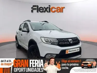 Usado Dacia Sandero Essentiel 90 CV (66 kW) 2019 Blanco