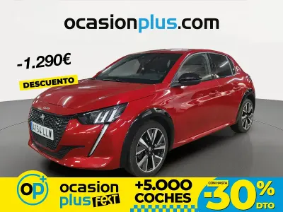 Usado Peugeot 208 GT-line 100 CV (73 kW) 2020 Rojo Utilitario