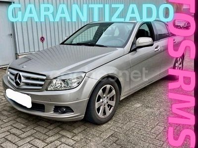 Gris / plata Usado 2009 Mercedes C200 Classic Berlina | 8499 € (Precio justo)