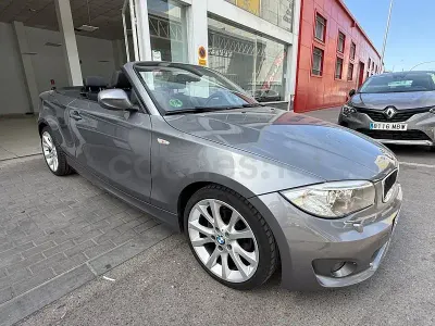 Usado BMW 118 Cabriolet 143 CV (105 kW) 2011 Gris / plata Descapotable