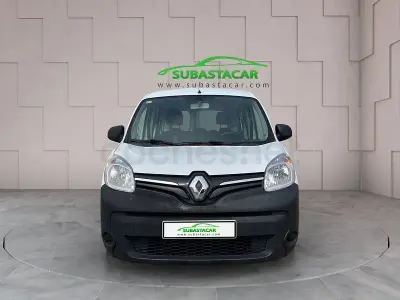 Usado Renault Kangoo 75 CV (55 kW) 2018 Blanco Monovolumen