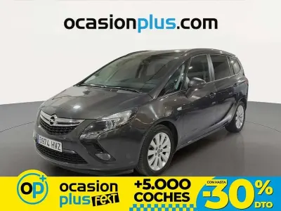 Używany Opel Zafira Eco 131 KM (96 kW) 2014 Szary Minivan