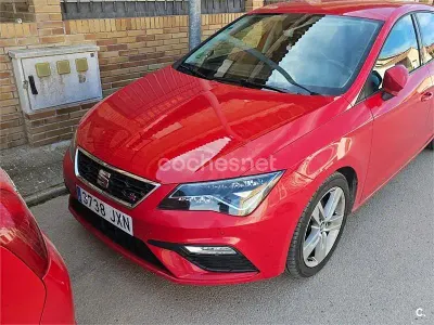 Usado Seat Leon FR 150 CV (110 kW) 2017 Rojo Berlina