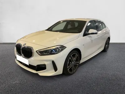 Usado BMW 116 Shadowline 116 CV (85 kW) 2022 Blanco Utilitario