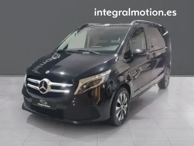 Usado Mercedes V300 239 CV (175 kW) 2022 Negro Monovolumen
