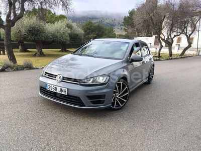 Usado VW Golf VII R 300 CV (220 kW) 2015 Gris / plata Berlina