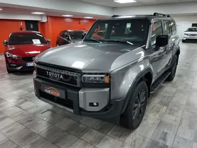 Usado Toyota Land Cruiser 204 CV (150 kW) 2025 Beige SUV