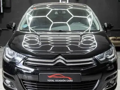 Usado Citroën C4 Shine 119 CV (87 kW) 2017 Negro Berlina