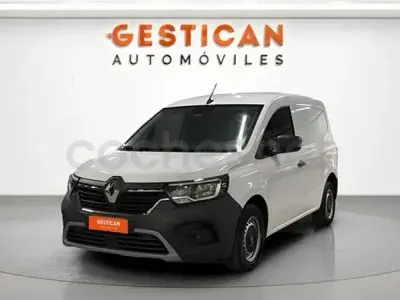 Usado Renault Kangoo 105 CV (77 kW) 2022 Blanco Monovolumen