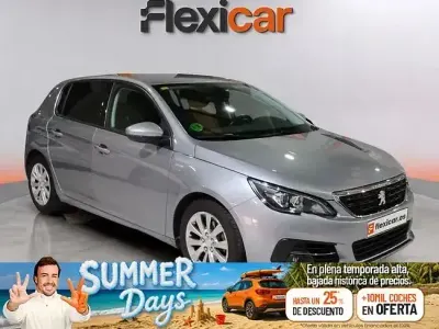 Usado Peugeot 308 Style 130 CV (95 kW) 2020 Gris Berlina