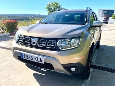 Usado Dacia Duster Prestige 110 CV (80 kW) 2018 Beige SUV