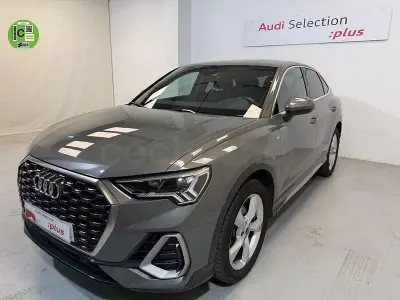 Usado Audi Q3 Sportback S-Line 150 CV (110 kW) 2023 Gris / plata SUV