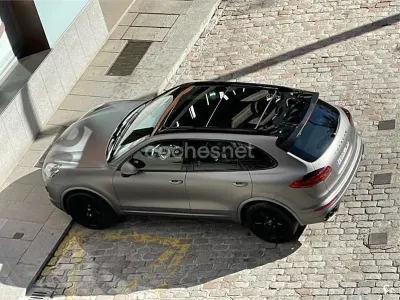 Usado Porsche Cayenne Platinum Edition 262 CV (192 kW) 2016 Gris / plata SUV