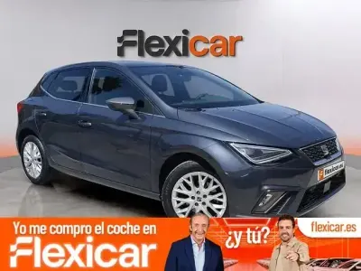 Usado Seat Ibiza 110 CV (80 kW) 2024 Gris Utilitario