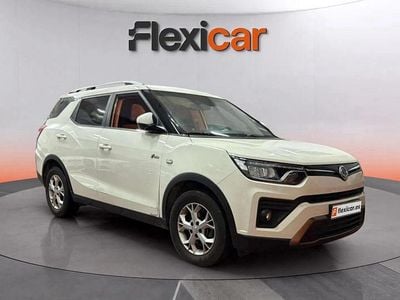 Blanco Usado 2023 Ssangyong (KGM) Tivoli SUV | 13.590 € (Buen precio)