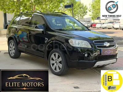 Usado Chevrolet Captiva LT 150 CV (110 kW) 2008 Negro SUV