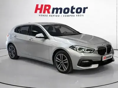 Usado BMW 116 116 CV (85 kW) 2020 Gris Utilitario