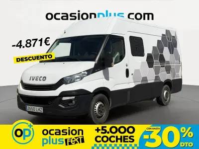 Begagnad Iveco Daily 156 HK (114 kW) 2020 Vit Sedan