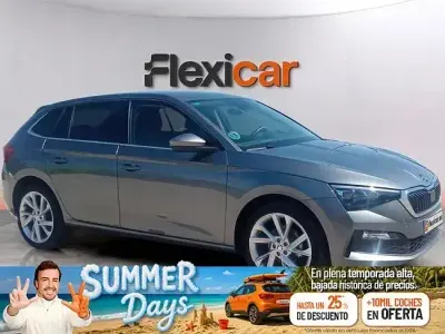 Usado Skoda Scala Style 110 CV (80 kW) 2022 Gris Utilitario